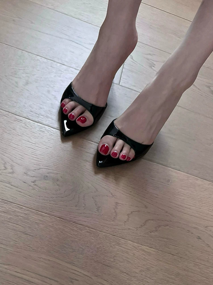 Women's Sandals & Mules photo 1