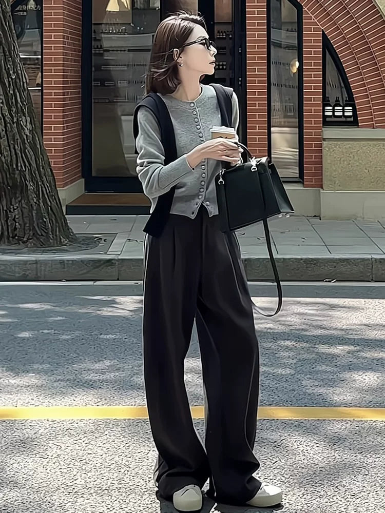 Women's Grey Oversized Casual Sweater Knit Pullover Top for Fall Winter Spring Travel Office Everyday Date Night