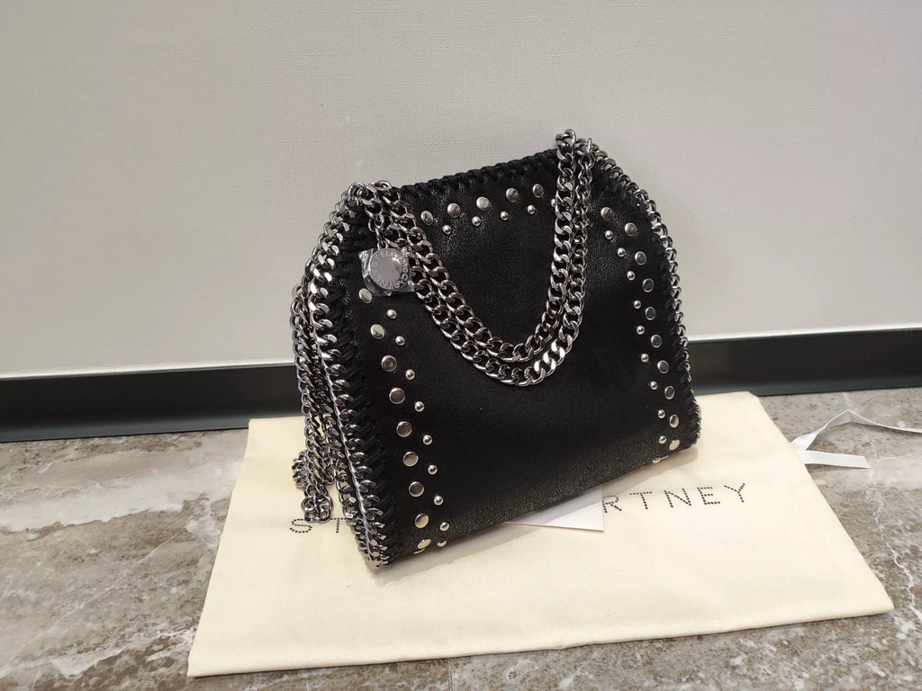 Black 18cm