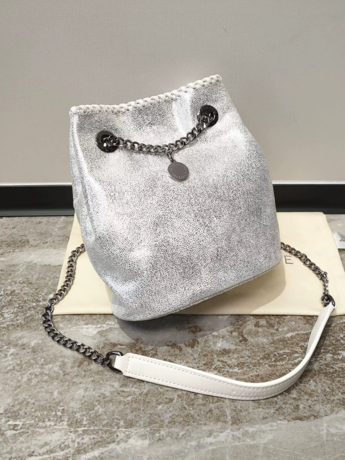 Women's Bucket Bag Drawstring Shoulder Purse for Everyday Use Travel Work Office School
