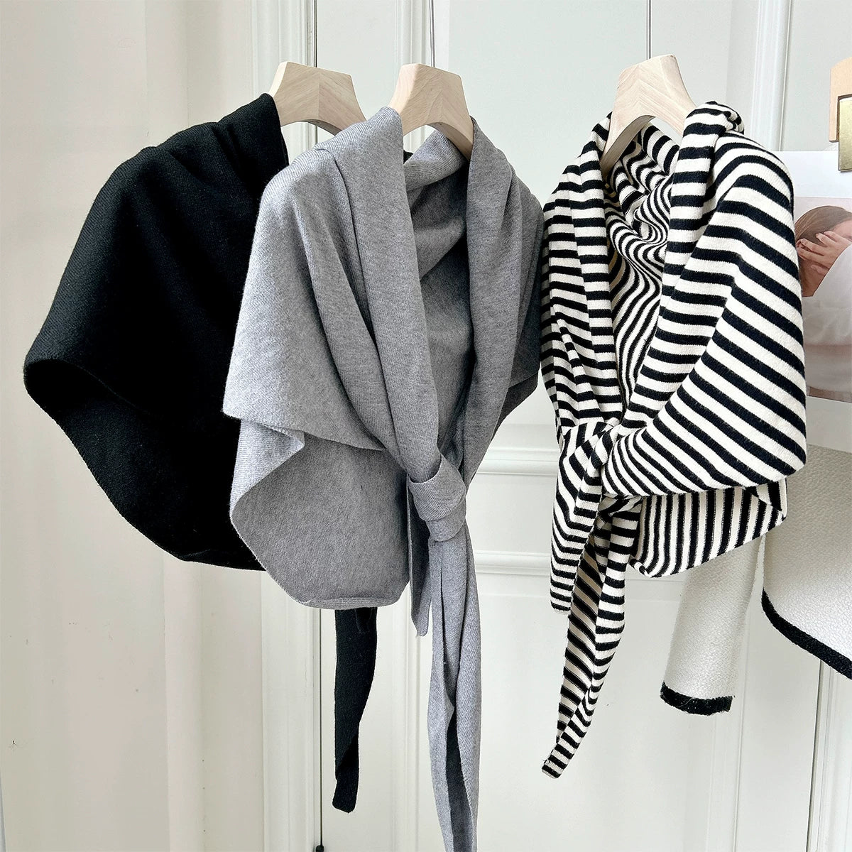 Women's Fall Winter Striped Korean-Style Knit Shawl for Office and Travel Evening Gift Holiday Gift