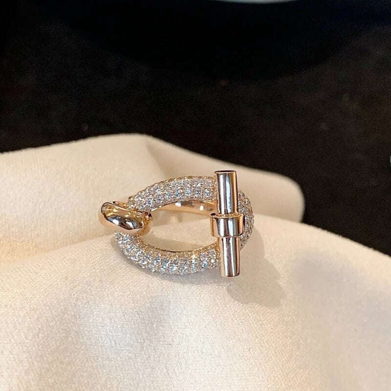 Crystal ring by Yoshan, detail view 4