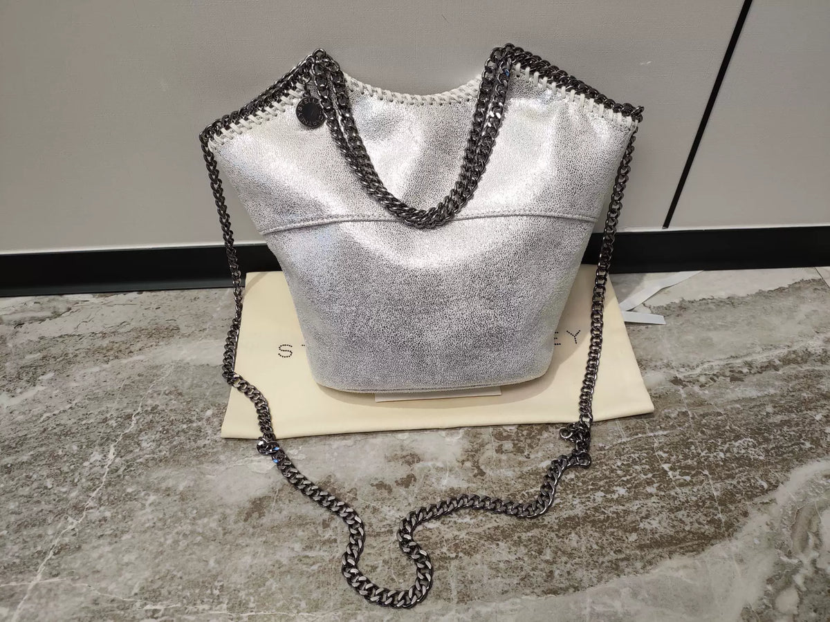 Silver/White