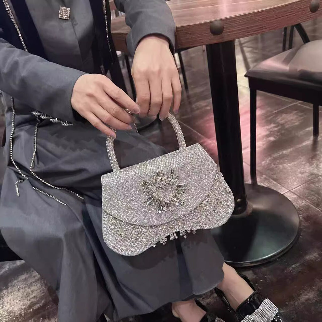 Women's Heart Shell Crystal Party Handbag Shoulder Crossbody Purse for Work and Travel Office School Everyday Date Night