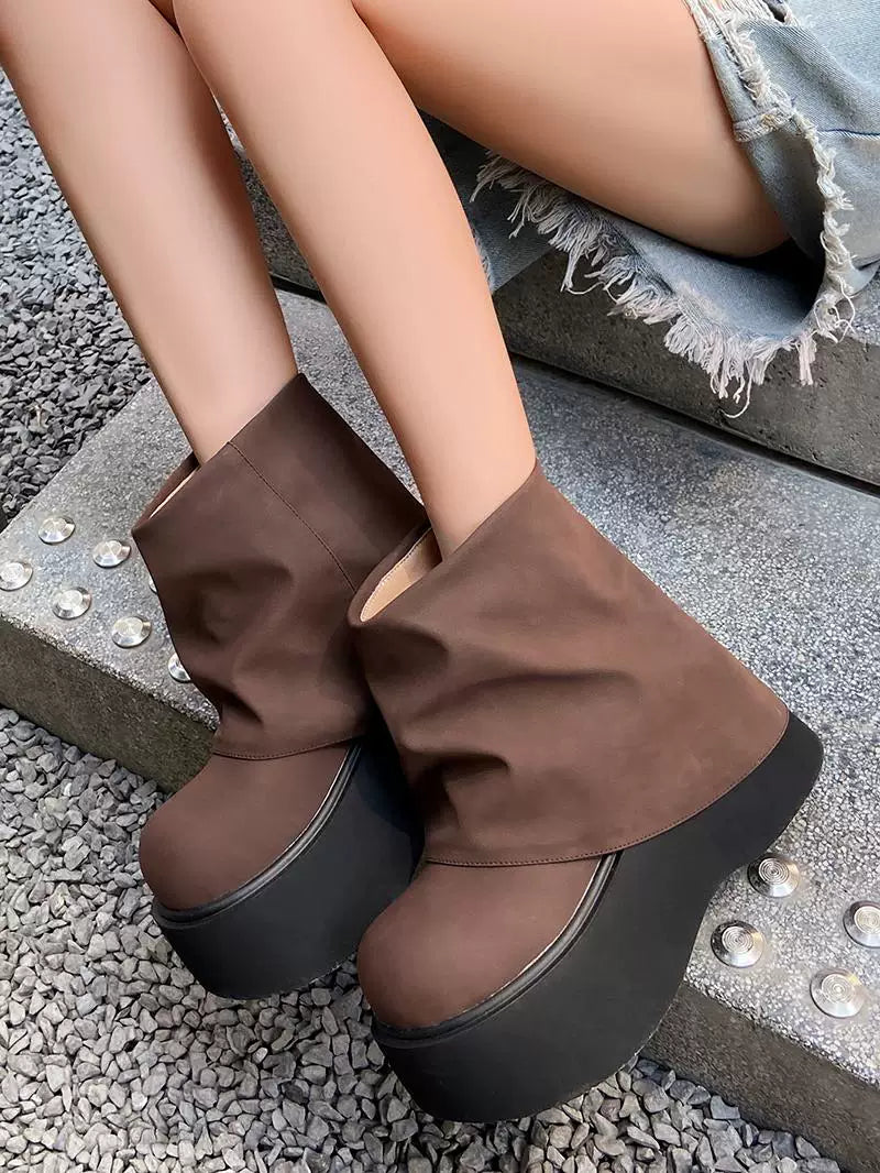 Women's Chunky Sole Leather Wedge Lift Tube Boots for Fall Outfits Streetwear Winter Office and Weekend Everyday Wear