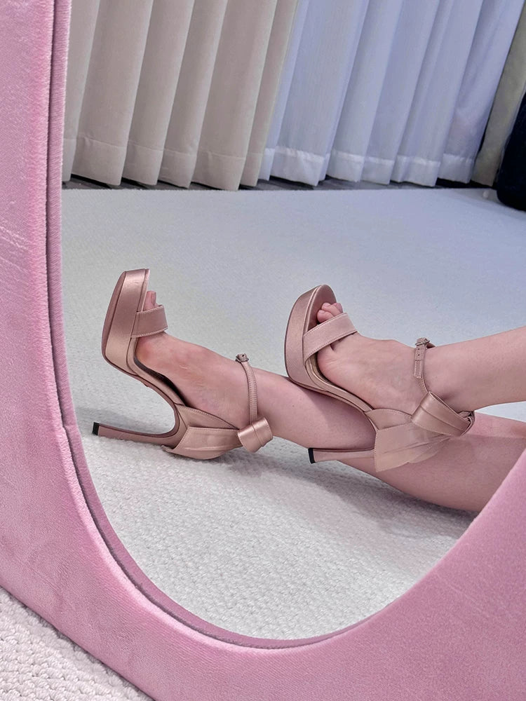 Women's Sandals photo 4