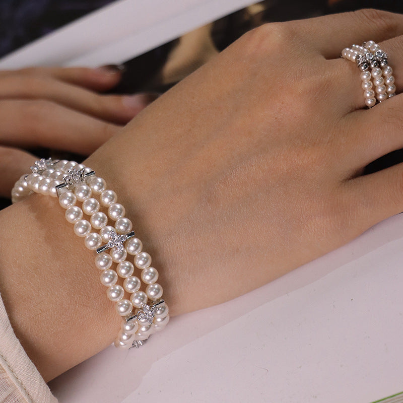 Pearl retro jewelry set by Yoshan, detail view 7