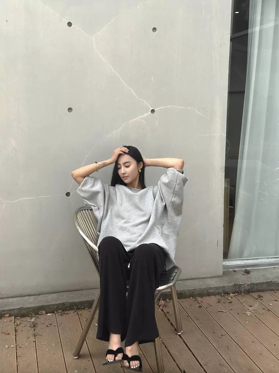 Women's Oversized Relaxed Hoodie Sweatshirt for Casual Streetwear Fall Travel and Weekend Everyday Date Night