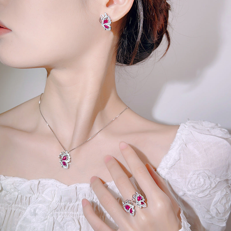 Cubic zirconia stud earrings by Yoshan, detail view 4