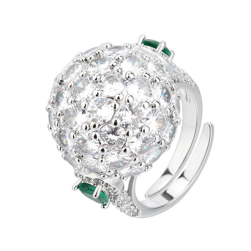Floral ring by Yoshan, detail view 5