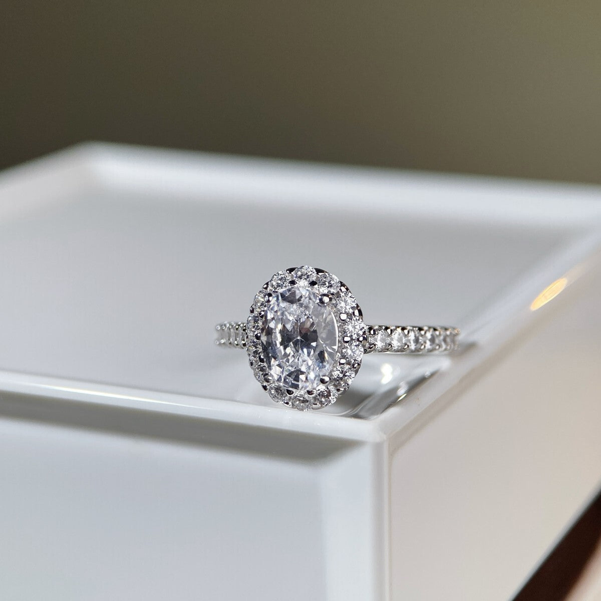 Ring by Yoshan, detail view 2