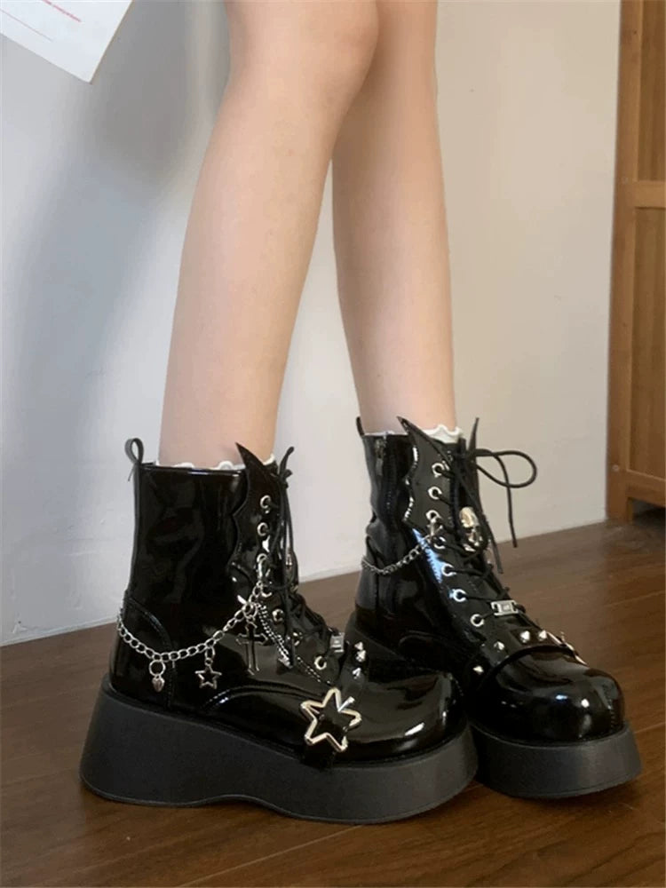 Women's Chunky Sole Petite Dark Martin Combat Boots for Fall Outfits Streetwear Winter Office and Weekend Everyday Wear