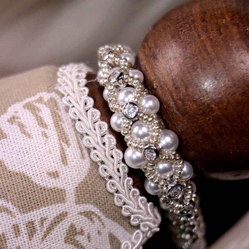 Pearl French-inspired jewelry set by Yoshan, detail view 2