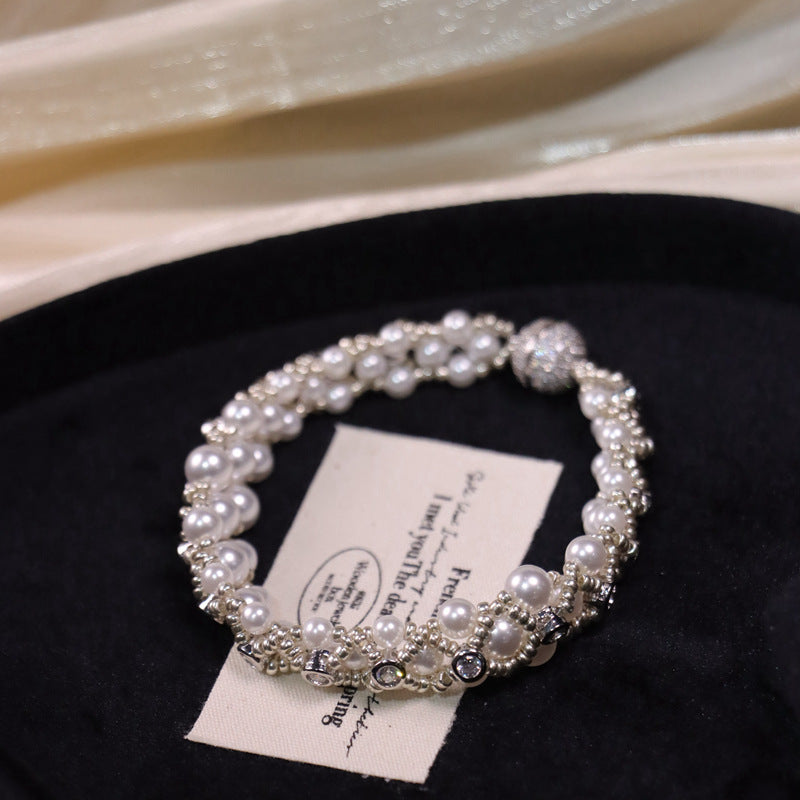 Pearl French-inspired jewelry set by Yoshan, detail view 4