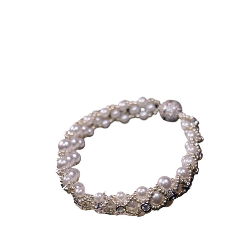 Pearl French-inspired jewelry set by Yoshan, detail view 5