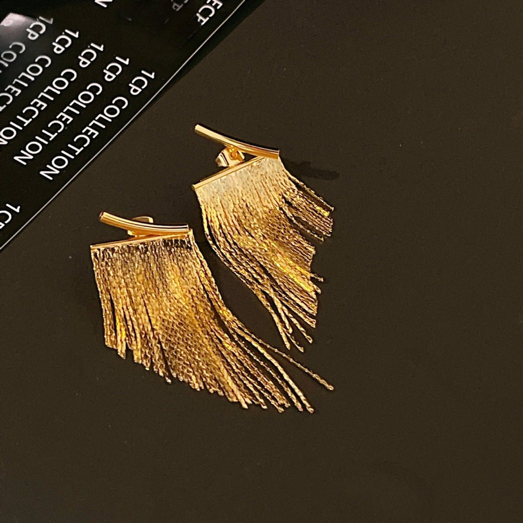 Tassel drop earrings by Yoshan, detail view 3