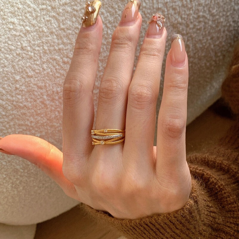 Crystal retro ring by Yoshan, detail view 4