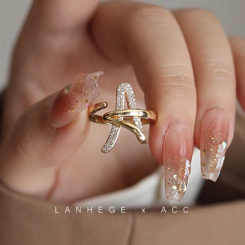 Cutout ring by Yoshan