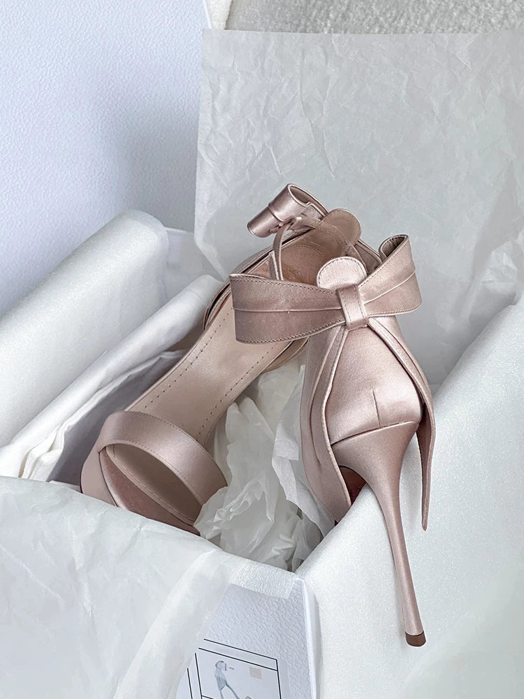 Women's Sandals photo 1