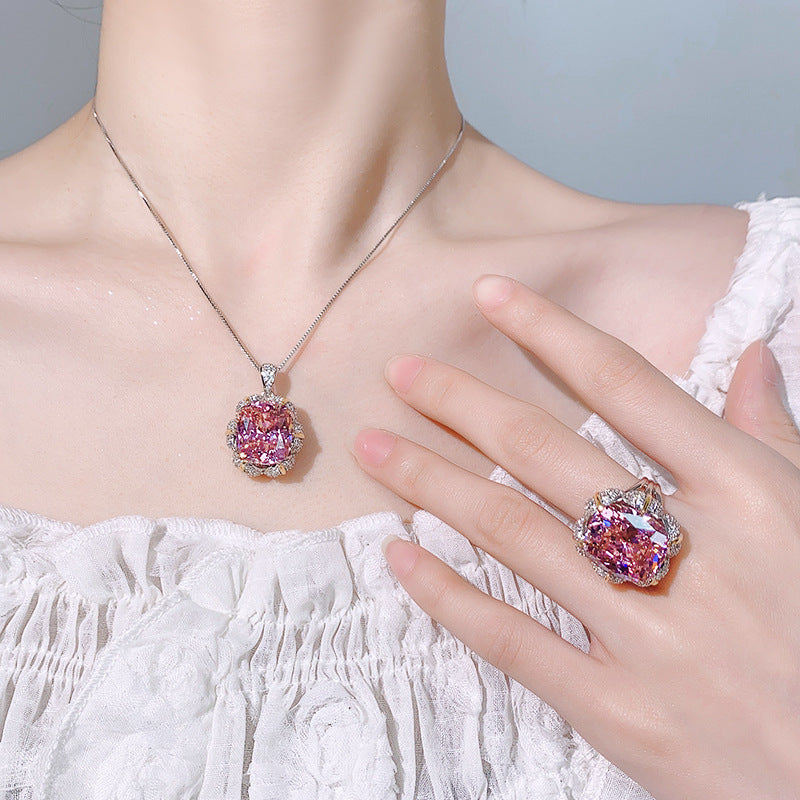Layered necklace by Yoshan, detail view 3