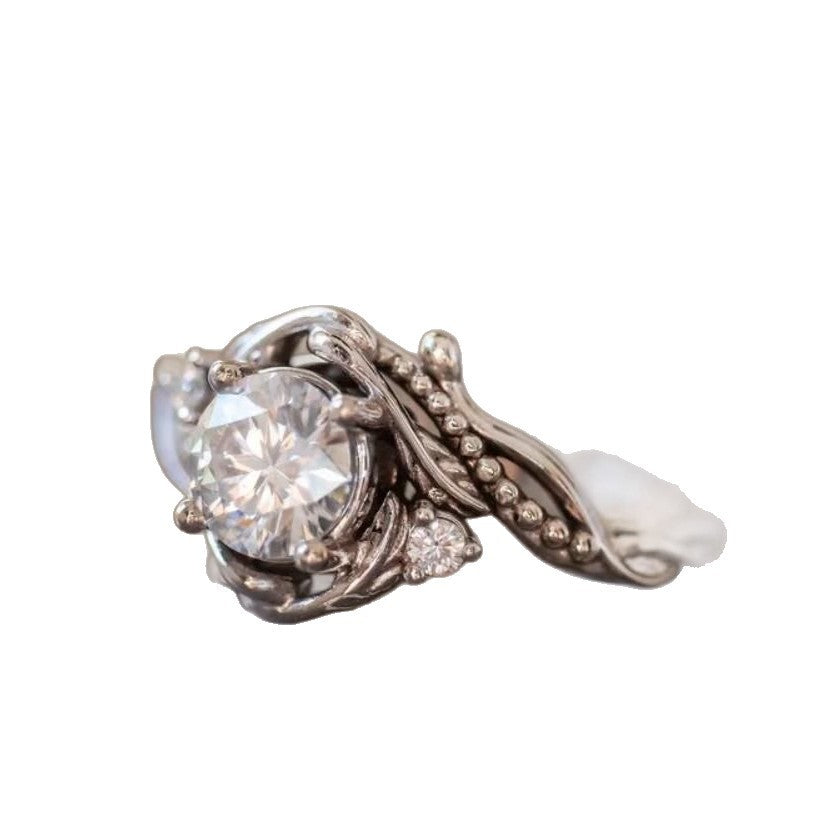 Cubic zirconia retro ring by Yoshan, detail view 2