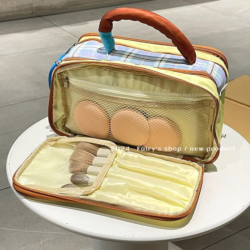 Large-Capacity Makeup Bag Travel Cosmetic Pouch Gift Everyday Toiletry Rolling Train Case