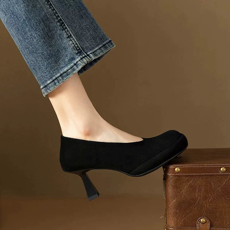 Round Toe Pumps for Women