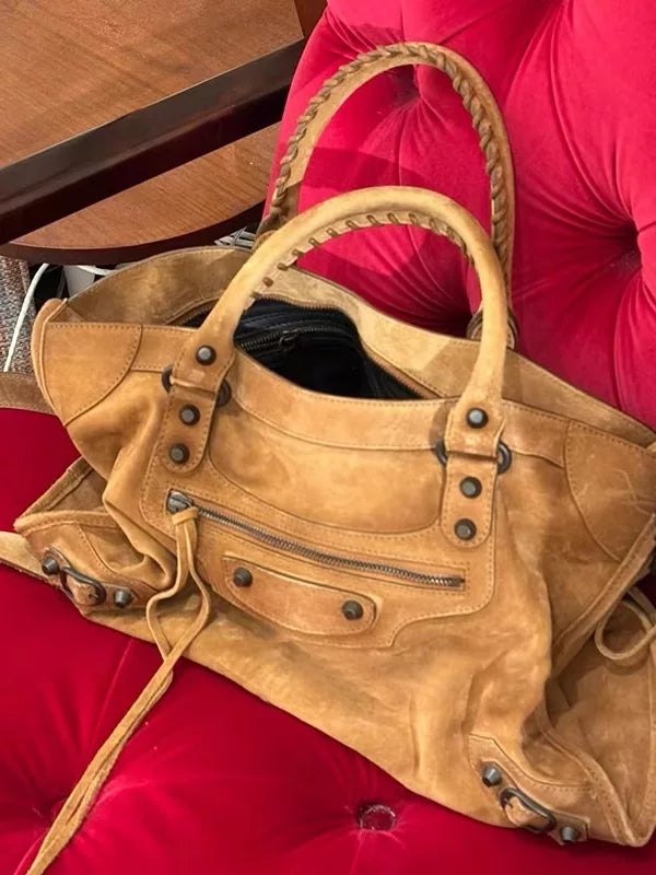 Women's Large-capacity Studded Fall Winter Tote Bag Shoulder Crossbody Purse Work Travel Everyday Purse