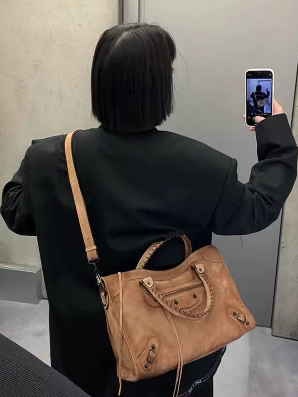 Women's Large-capacity Studded Fall Winter Tote Bag Shoulder Crossbody Purse Work Travel Everyday Purse