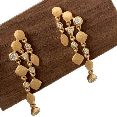Crystal tassel stud earrings by Yoshan, detail view 5