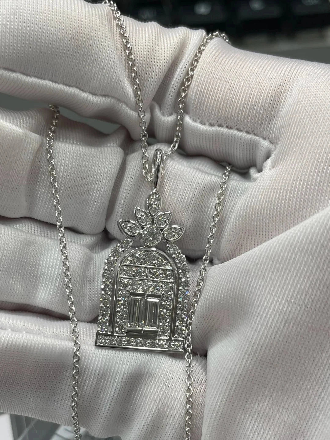 Pendant necklace by Yoshan