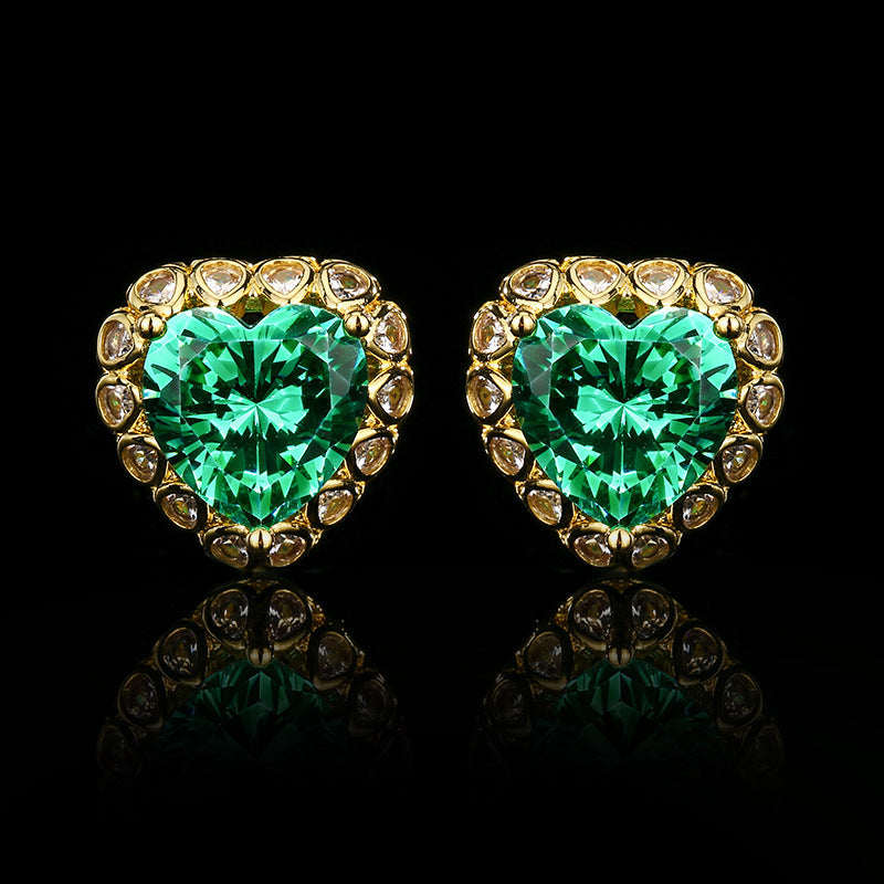 Earrings by Yoshan, detail view 2