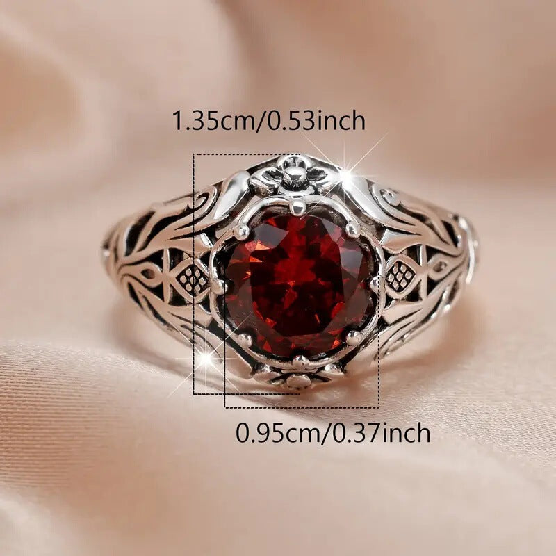 Retro ring by Yoshan, detail view 2