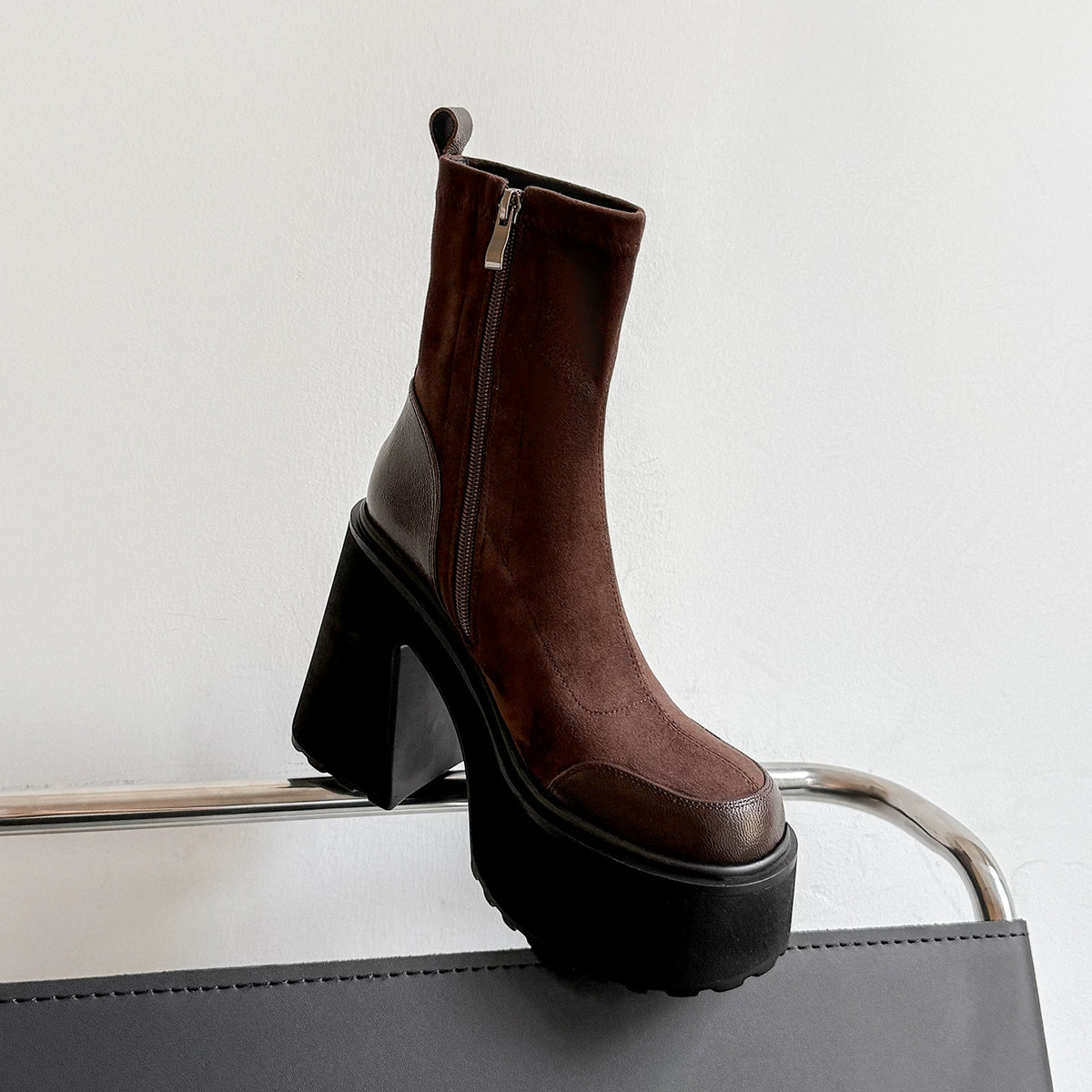 Women's Fall Winter Chunky Sole Block Heel High Heel Slim Ankle Boots for Office and Weekend Streetwear Everyday Wear Date Night Wedding Guest