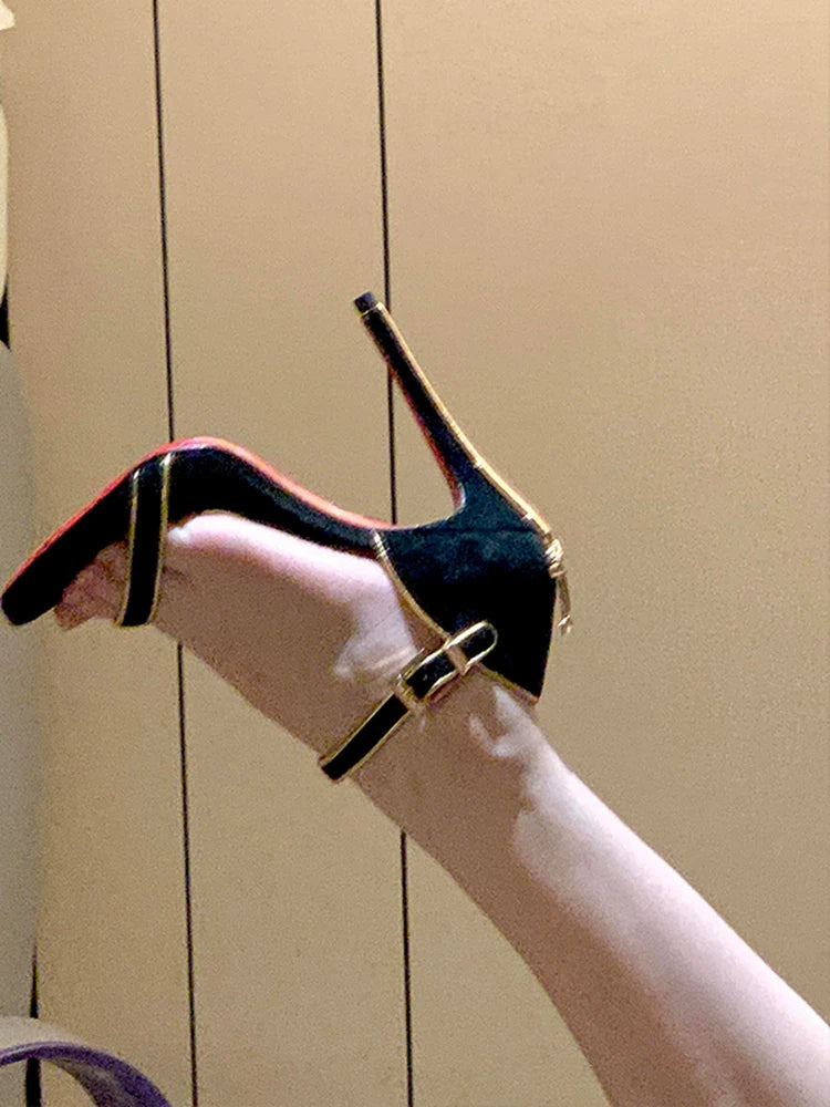 Women's Sandals photo 2