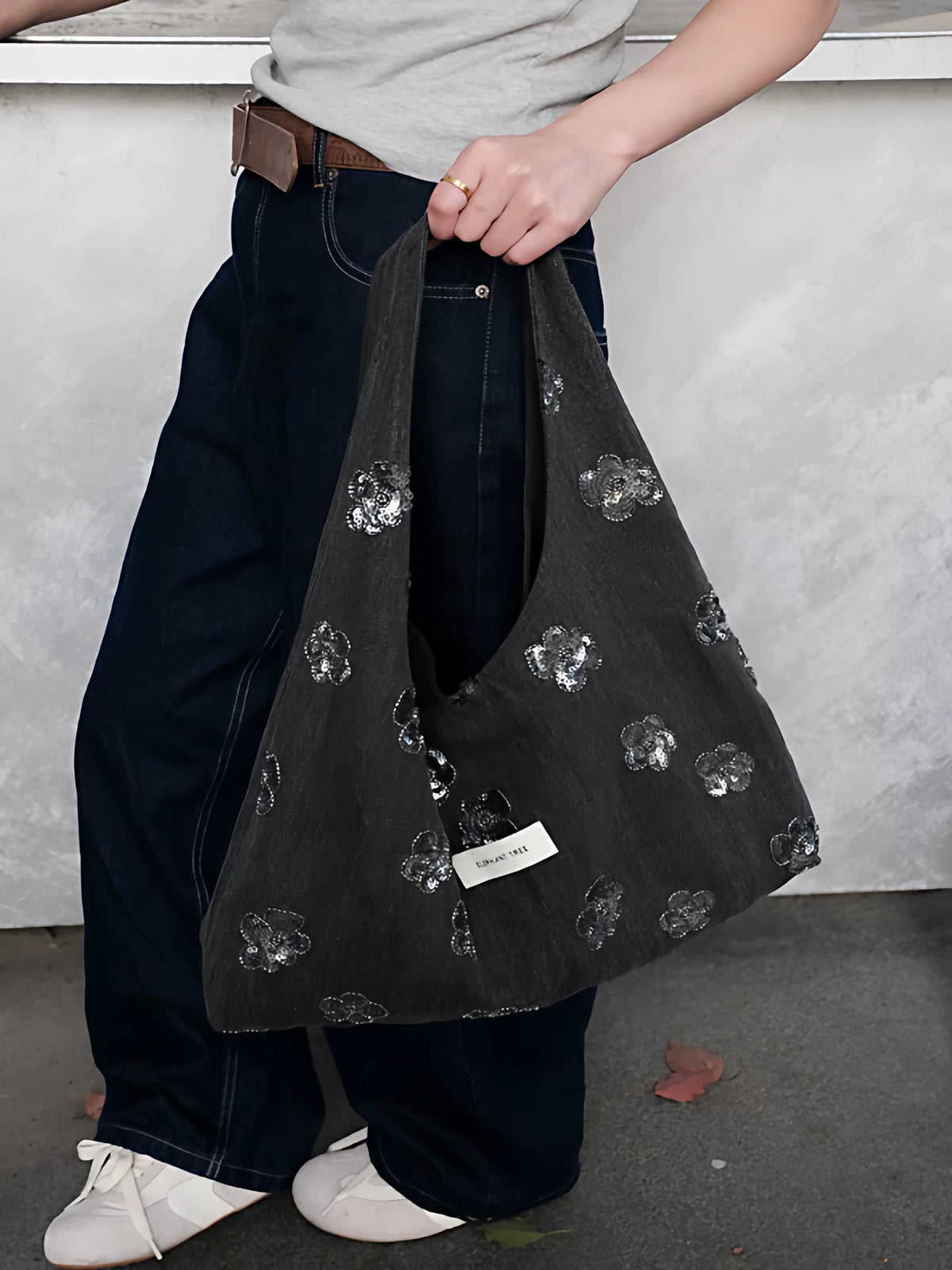 Women's Large-capacity Canvas Floral Elegant Hobo Bag Slouchy Shoulder Purse Work Travel Everyday Purse