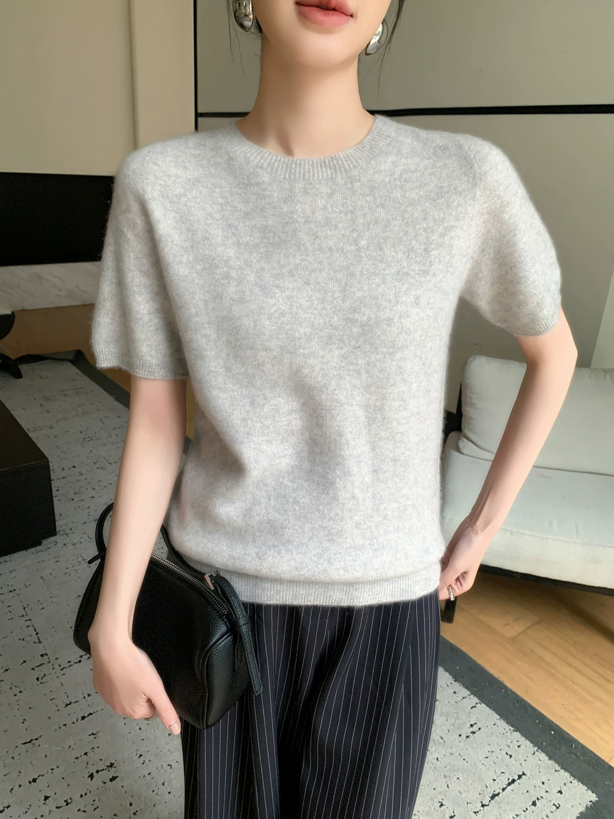 Women's Fall Winter Oversized Cropped Casual Sweater Knit Pullover Top for Office Layering Spring Travel Everyday Date Night Holiday Party
