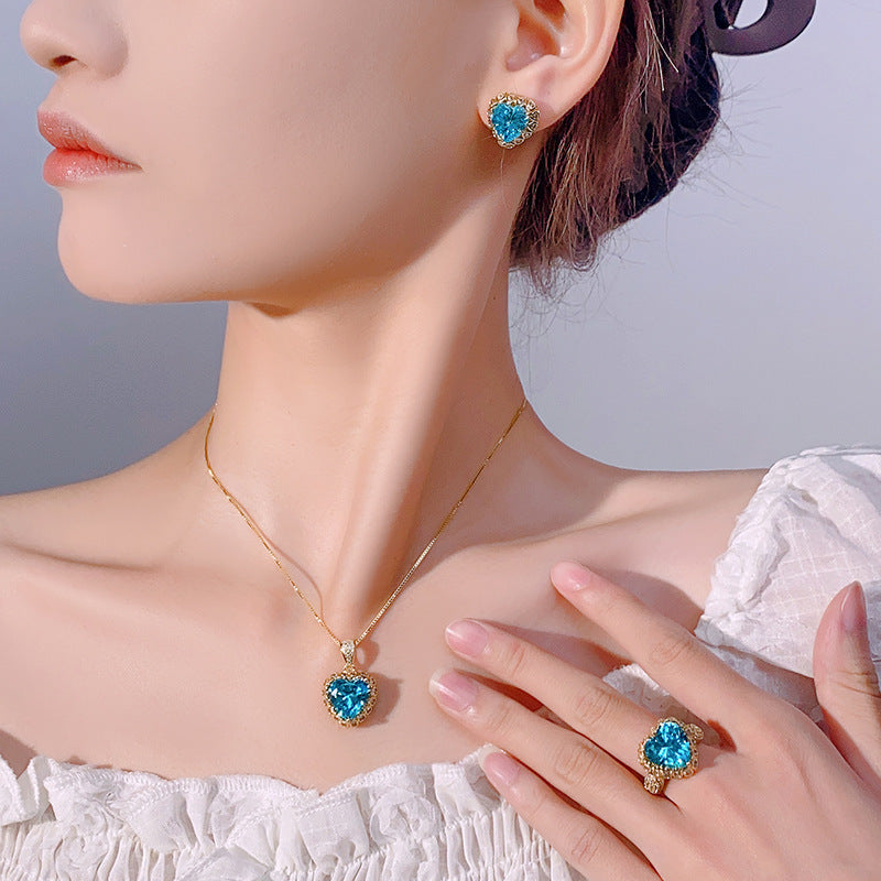 Earrings by Yoshan