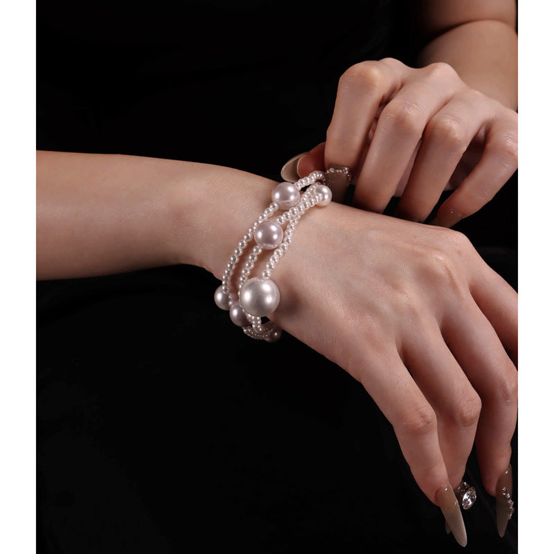Pearl retro bracelet by Yoshan, detail view 2