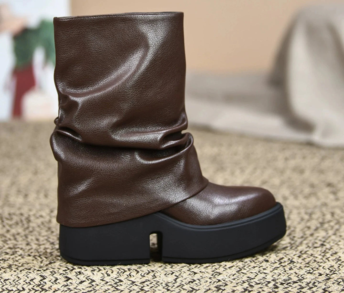 Brown (fleece lining) / EU 34