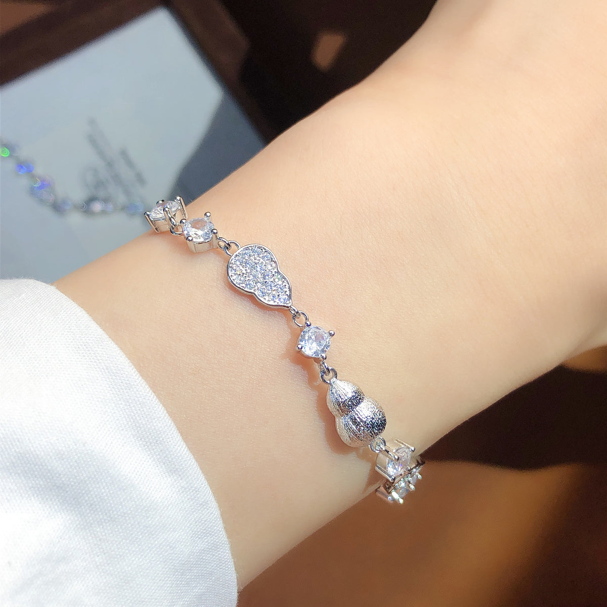 Crystal jewelry set by Yoshan