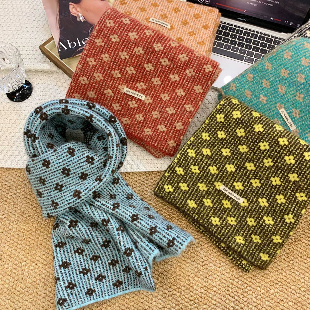 Women's Fall Winter Floral Fleece-Lined Korean-Style Knit Scarf for Office and Travel Evening Gift Holiday Gift