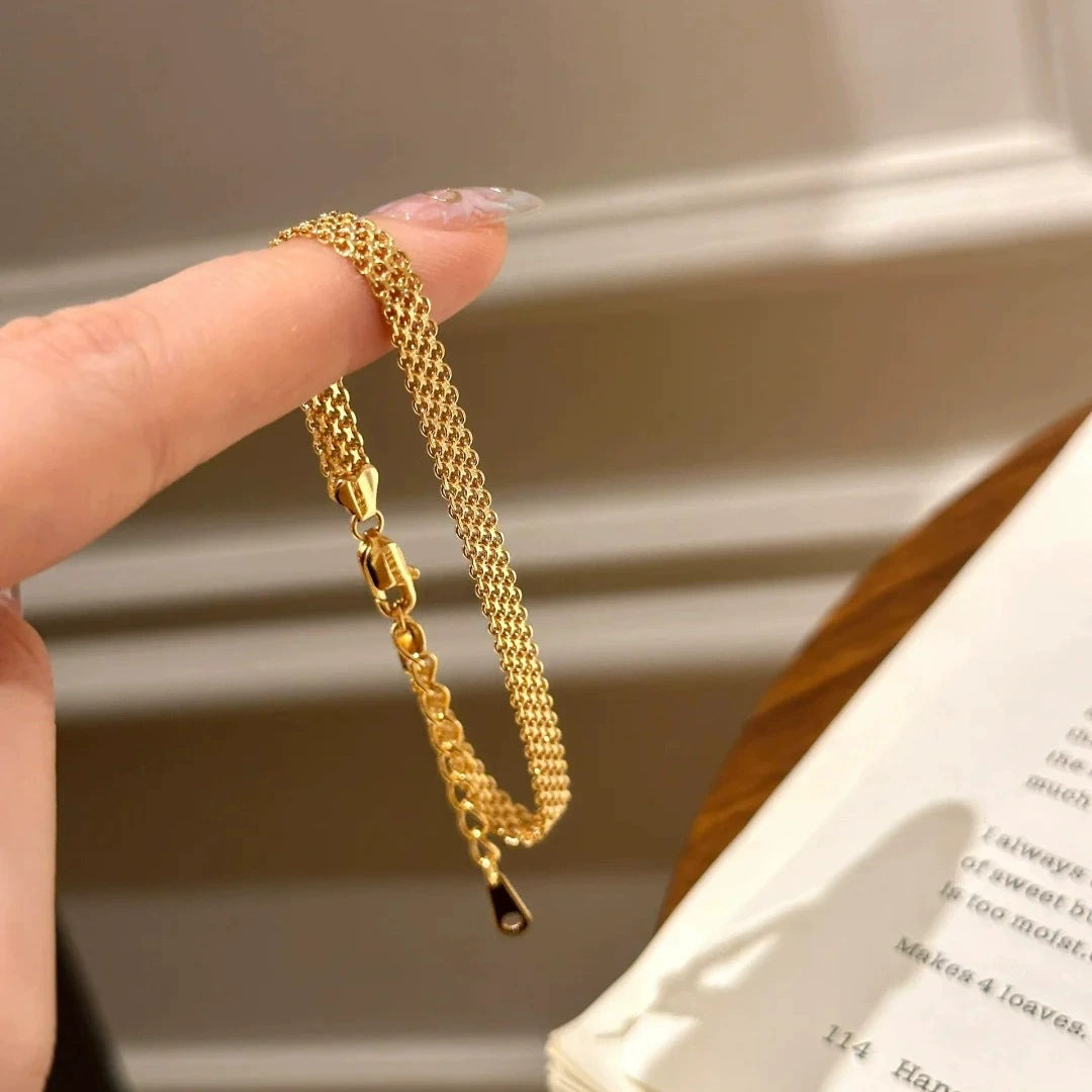 Retro jewelry set by Yoshan, detail view 3