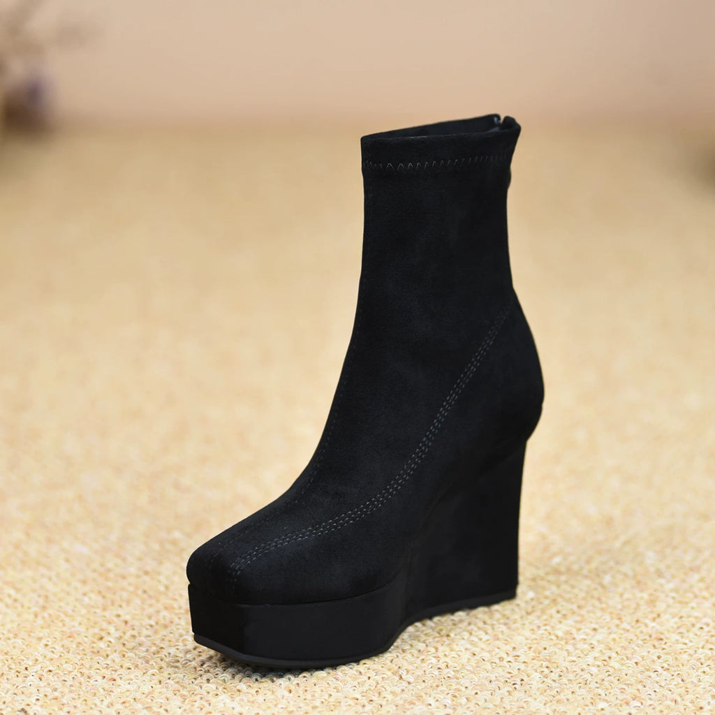 Women's Fall Winter Chunky Sole Wedge High Heel Petite Ankle Boots for Office and Weekend Streetwear Everyday Wear