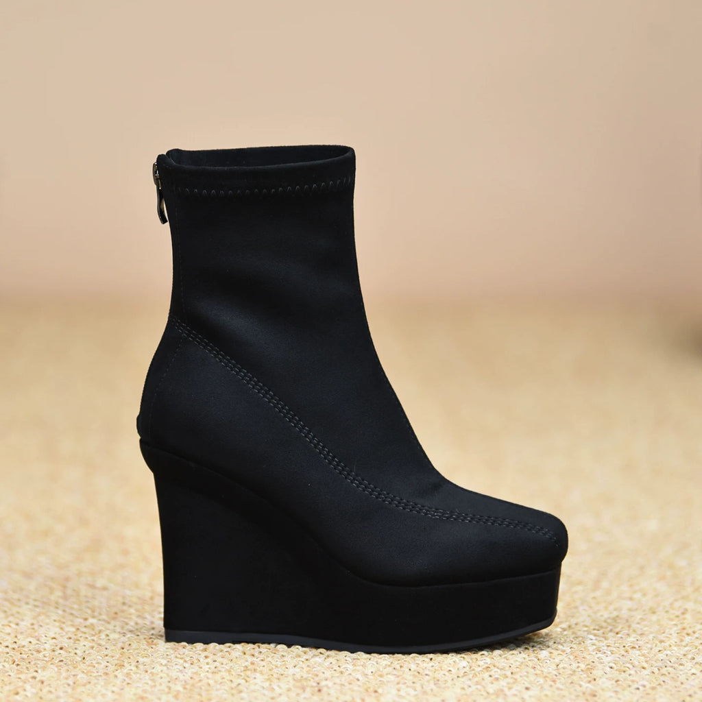 Women's Fall Winter Chunky Sole Wedge High Heel Petite Ankle Boots for Office and Weekend Streetwear Everyday Wear