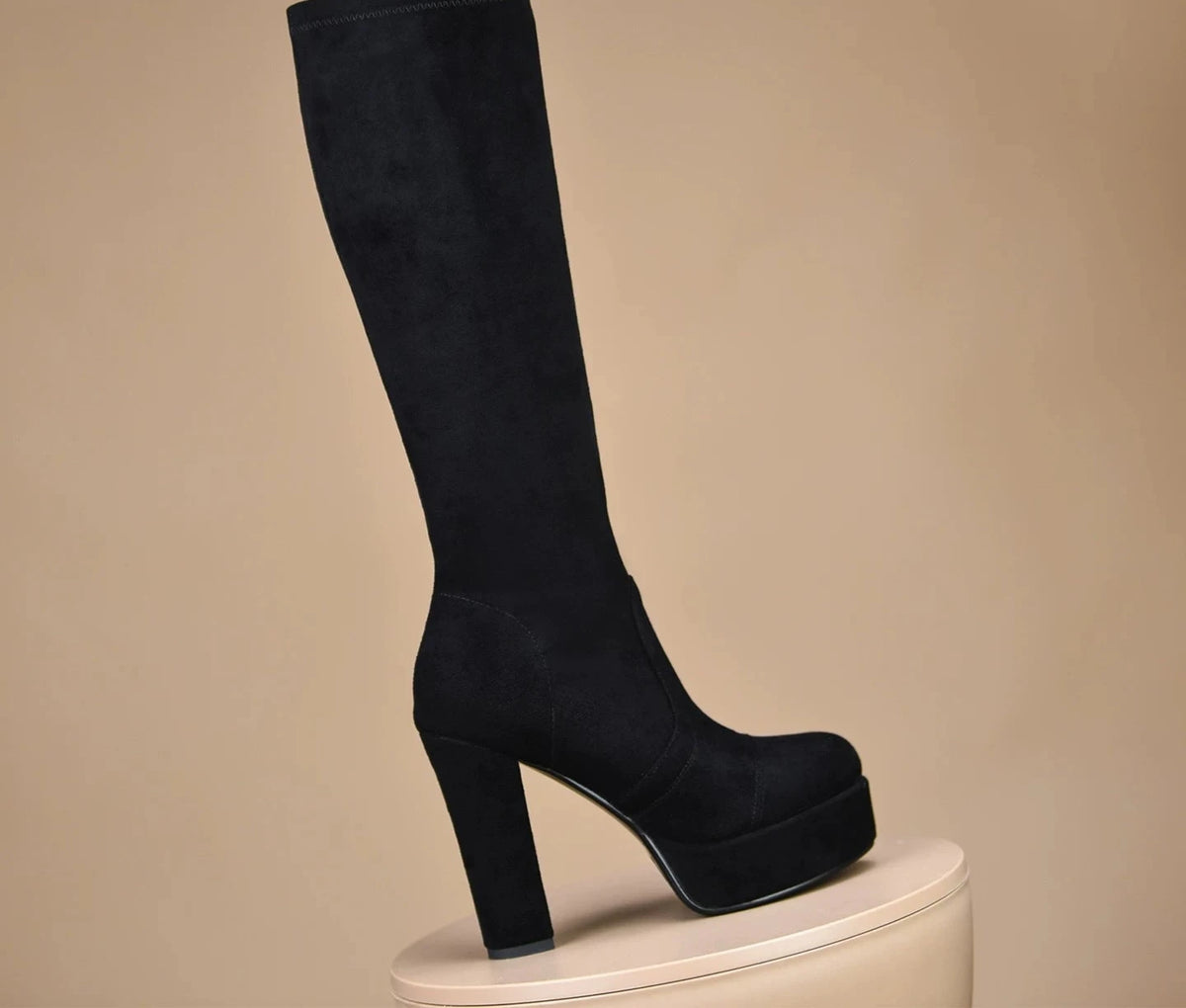 Black (fleece lining) / EU 34