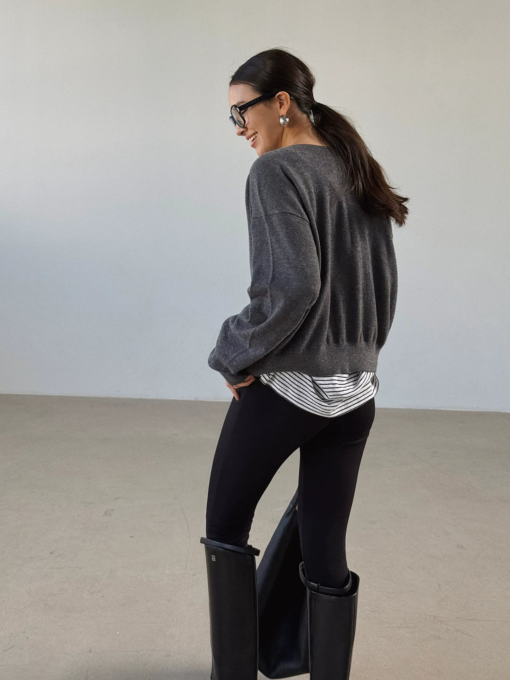 Women's Wool V-Neck Cropped Knit Cardigan Open-Front Sweater for Office Outfits Fall Work and Weekend Spring Everyday
