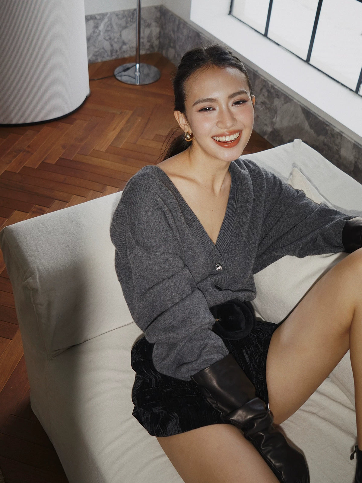 Women's Wool V-Neck Cropped Knit Cardigan Open-Front Sweater for Office Outfits Fall Work and Weekend Spring Everyday