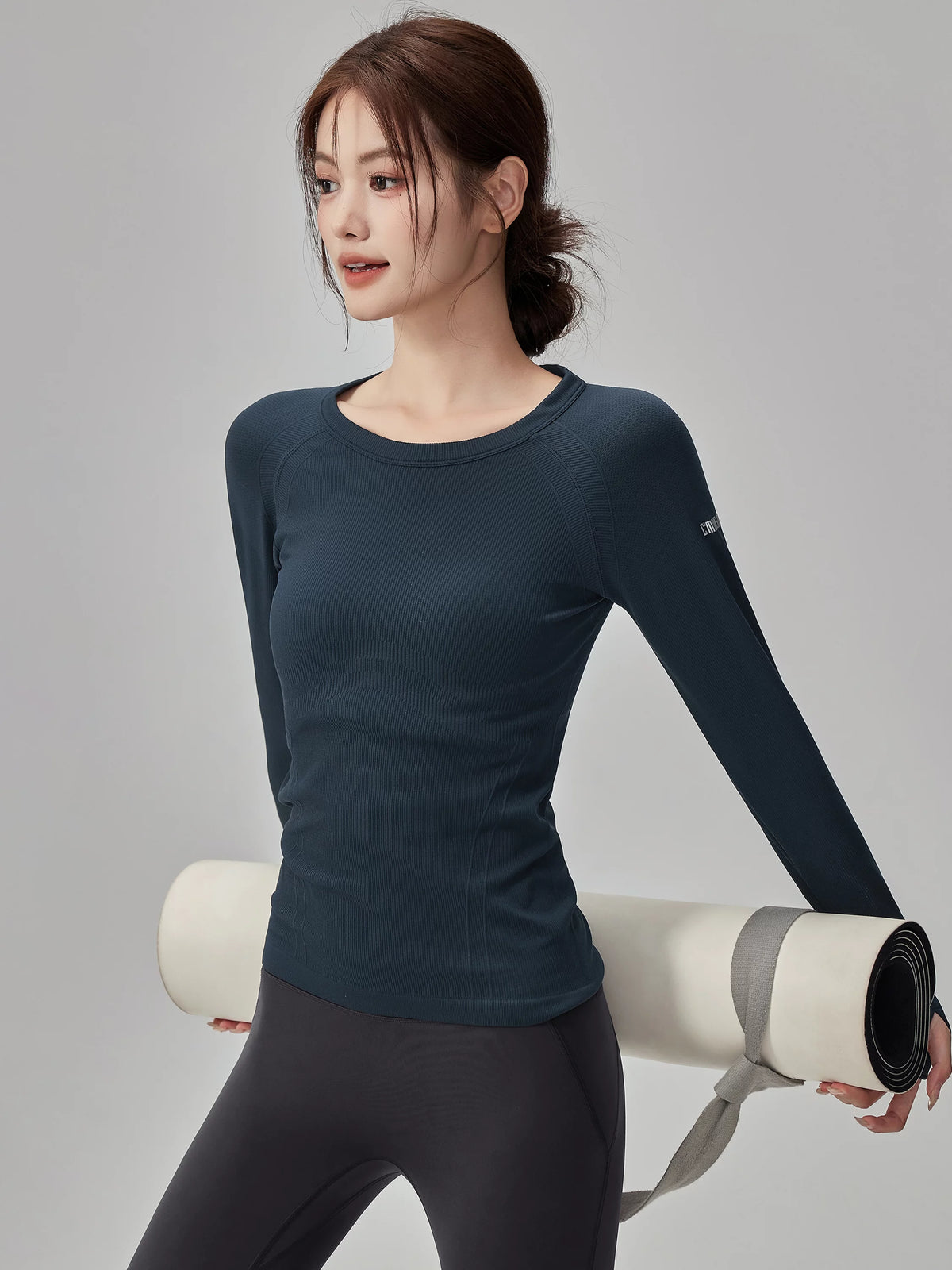 Women's Long Sleeve Yoga Top Stretch Training Gym Top Leggings for Date Night Travel Everyday Weekend Holiday Party