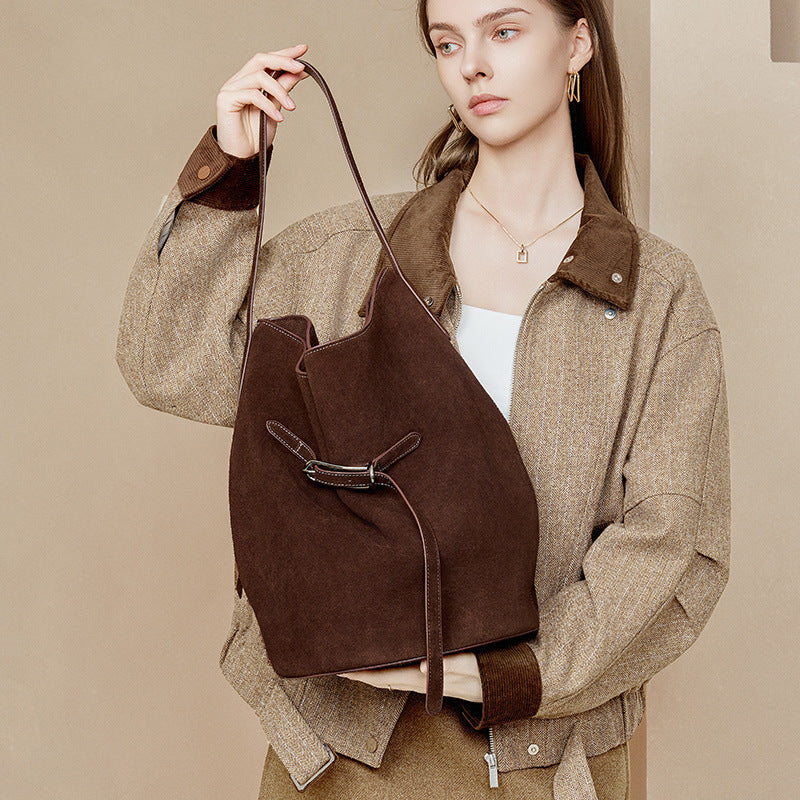 Women's Large-capacity Leather Closed Toe Bucket Bag Drawstring Shoulder Purse Hobo for Everyday Use Travel Work Premium Office School
